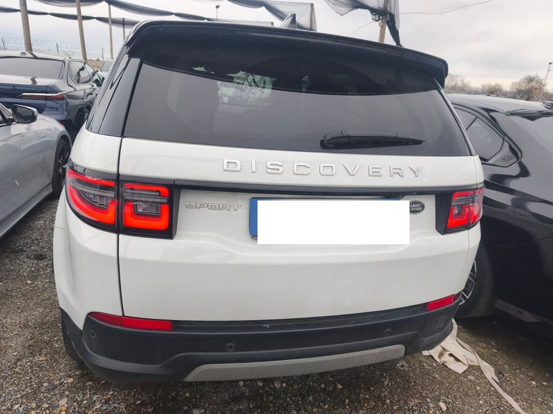 Land Rover Discovery Sport D165 Mild-Hybrid SE AWD — zdjęcie 4