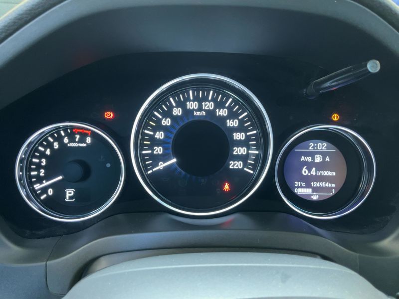 Honda HR-V 1.5 i-VTEC Executive — zdjęcie 13