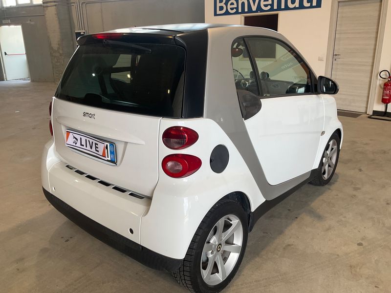 Smart fortwo 1.0 Basis pulse — zdjęcie 2