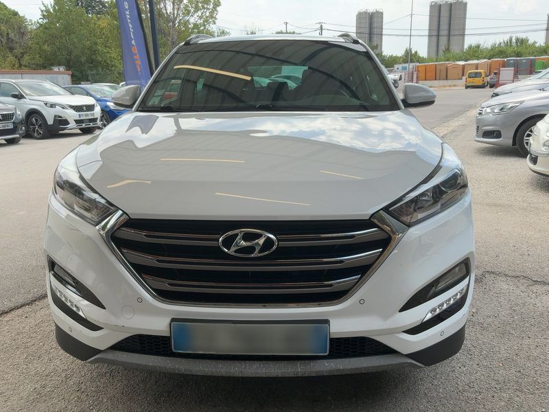 Hyundai Tucson 1.7 CRDi Creative 2WD — zdjęcie 9