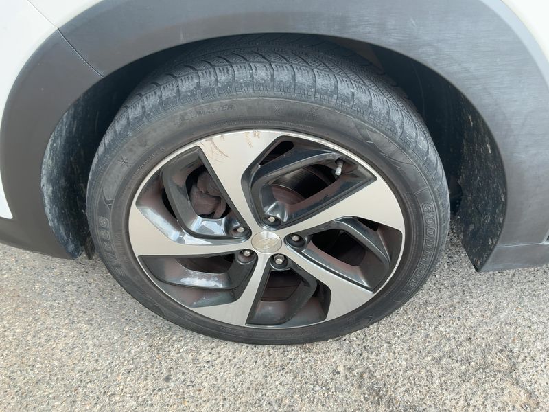 Hyundai Tucson 1.7 CRDi Creative 2WD 2018 – снимка 3
