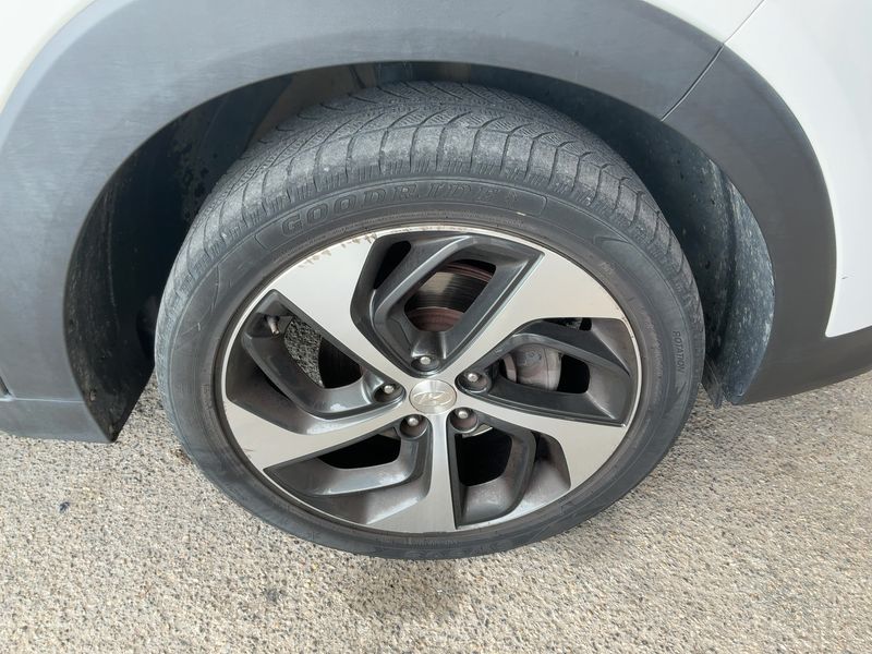 Hyundai Tucson 1.7 CRDi Creative 2WD 2018 – снимка 11