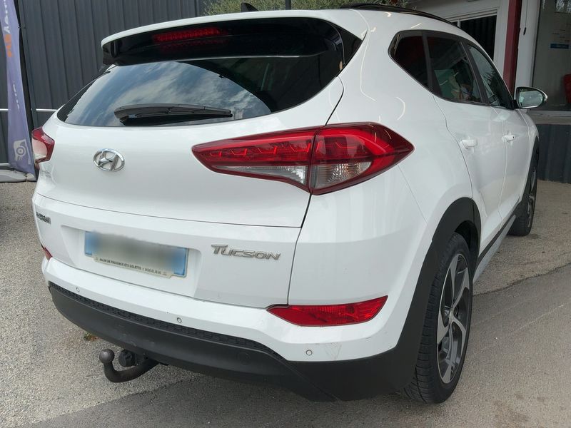 Hyundai Tucson 1.7 CRDi Creative 2WD — zdjęcie 6