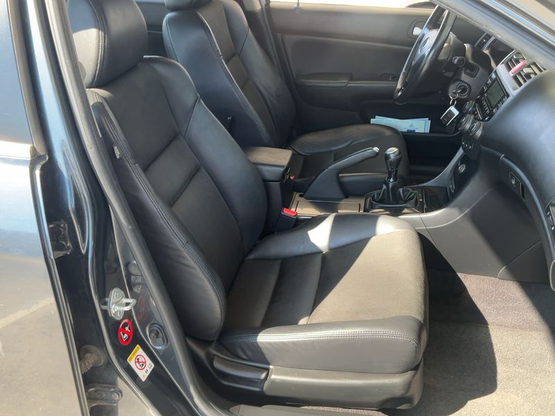 Honda Accord 2.2 CTDI I-CTDi Sport — zdjęcie 11