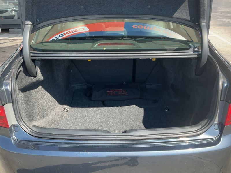 Honda Accord 2.2 CTDI I-CTDi Sport — zdjęcie 10