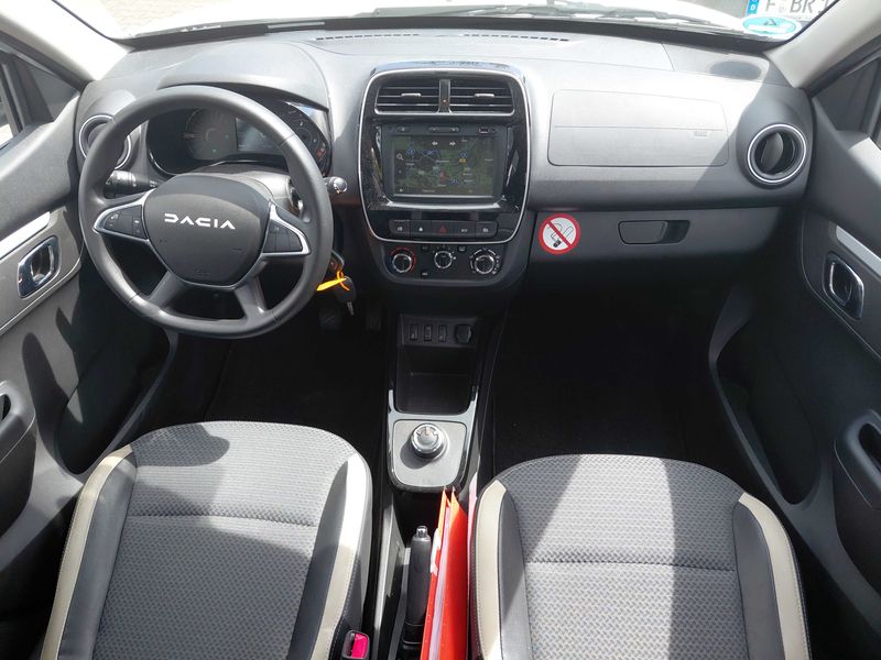 Dacia Spring electric drive 33 kW Essential — zdjęcie 11