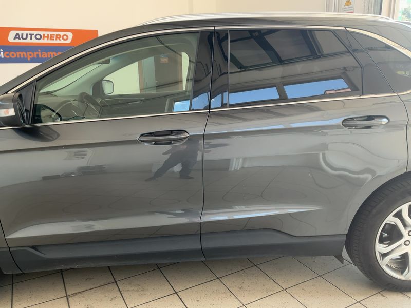 Ford Edge 2.0 TDCi Bi-Turbo Titanium 4x4 — zdjęcie 4