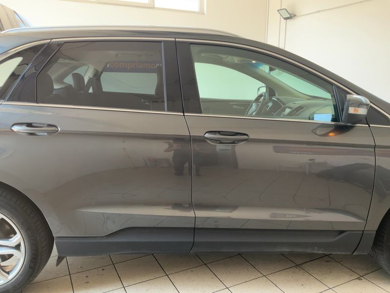 Ford Edge 2.0 TDCi Bi-Turbo Titanium 4x4 — zdjęcie 7