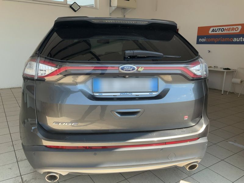 Ford Edge 2.0 TDCi Bi-Turbo Titanium 4x4 — zdjęcie 5