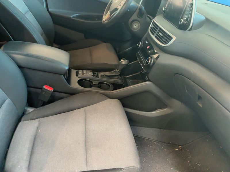 Hyundai Tucson 1.6 TGDI Style 4WD — zdjęcie 11