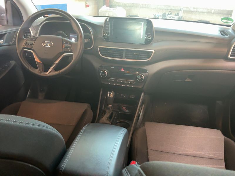 Hyundai Tucson 1.6 TGDI Style 4WD — zdjęcie 12