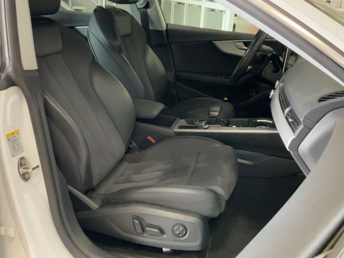 Audi A5 2022 — photo 17