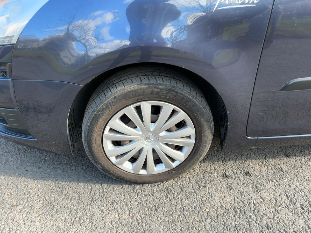 Citroen C4 2012 — photo 4