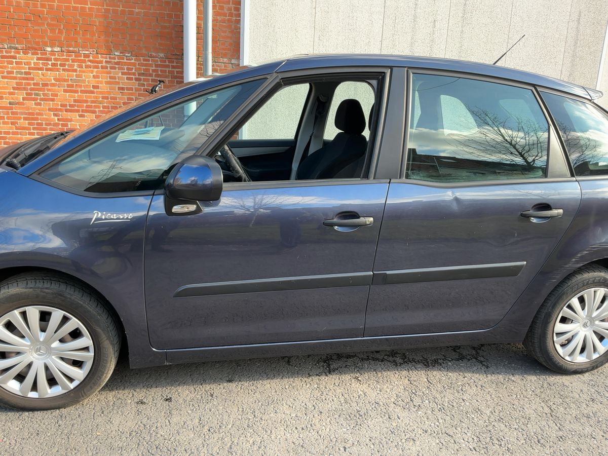 Citroen C4 2012 — photo 5