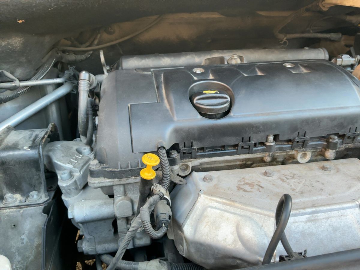 Citroen C4 2012 — photo 50