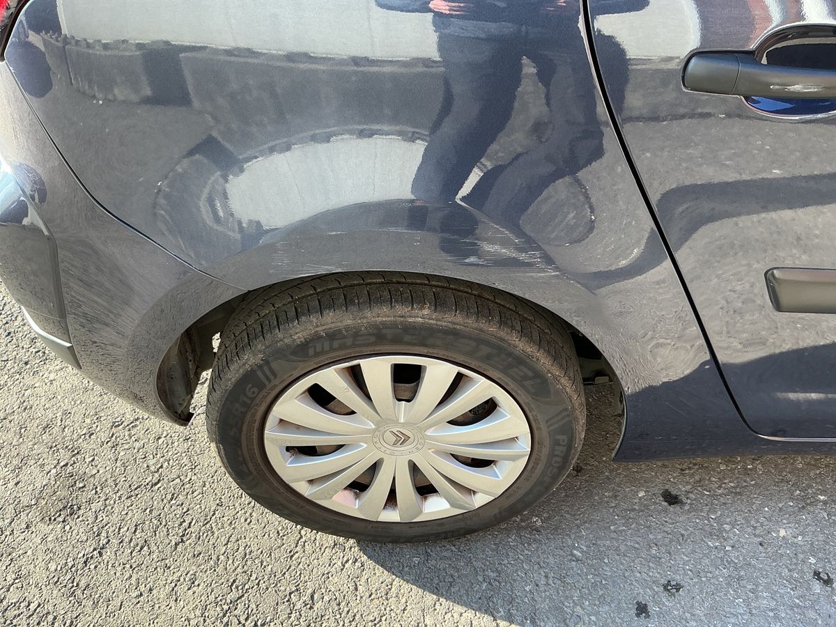Citroen C4 2012 — photo 25