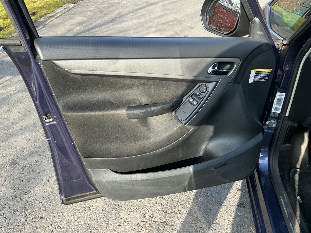 Citroen C4 2012 — photo 34