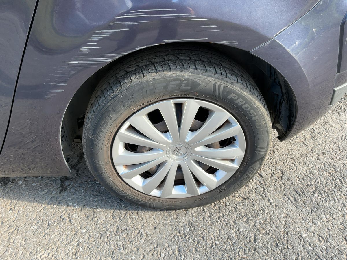 Citroen C4 2012 — photo 6