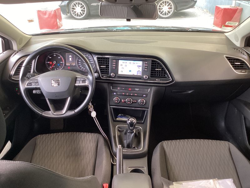 Seat Leon 1.6 TDI Style — zdjęcie 12