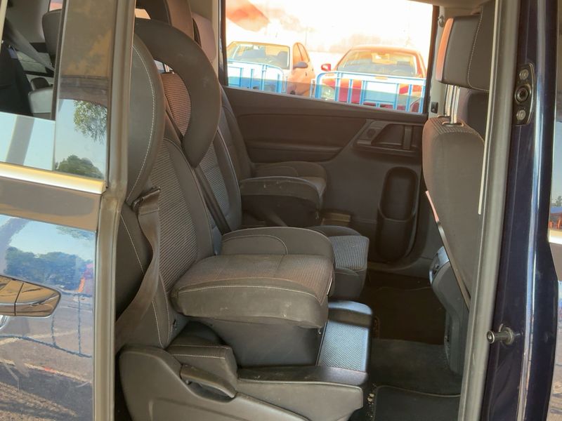 Volkswagen Sharan 2.0 TDI Advance BlueMotion Tech 2015 – снимка 19