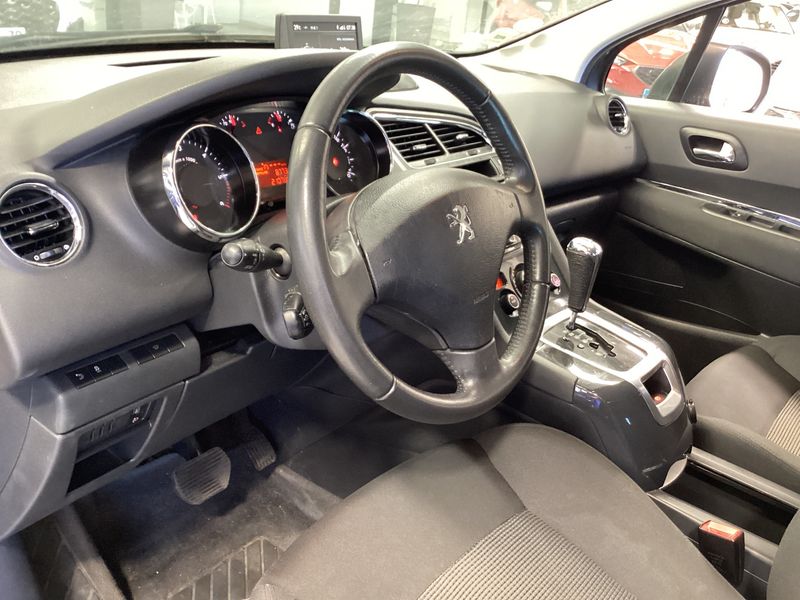 Peugeot 5008 1.6 Blue-HDi Active Business 2016 – снимка 22