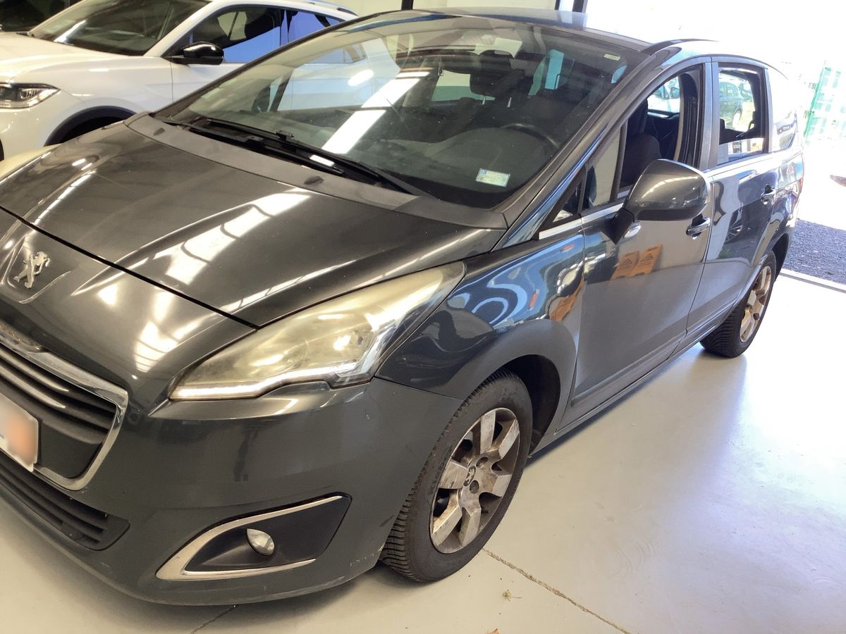 Peugeot 5008 d'occasion