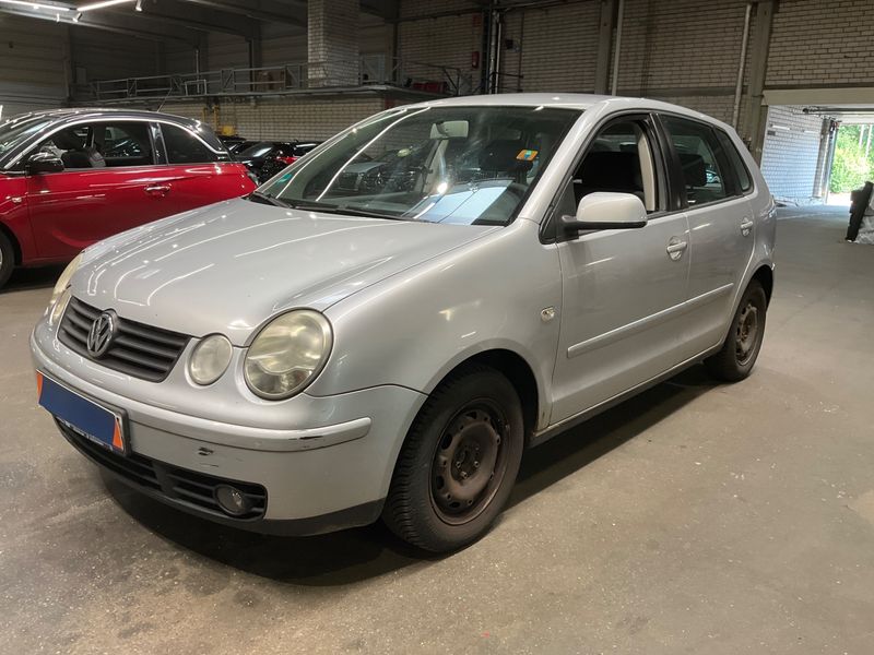 Volkswagen Polo 1.4 Comfortline 2004 – снимка 1
