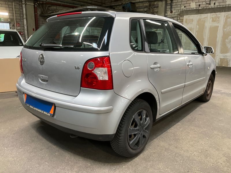 Volkswagen Polo 1.4 Comfortline 2004 – снимка 2