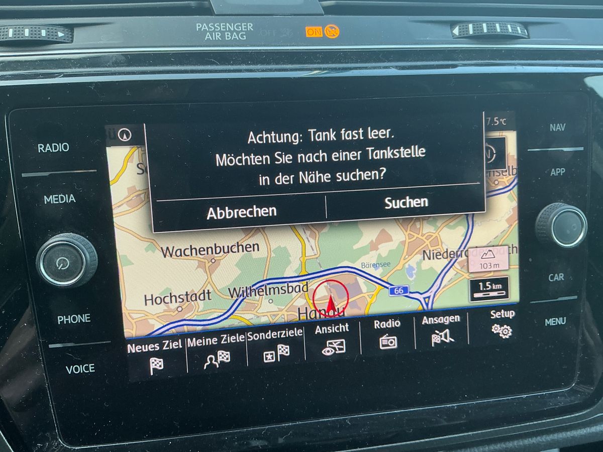 Volkswagen Touran 2019 — photo 40