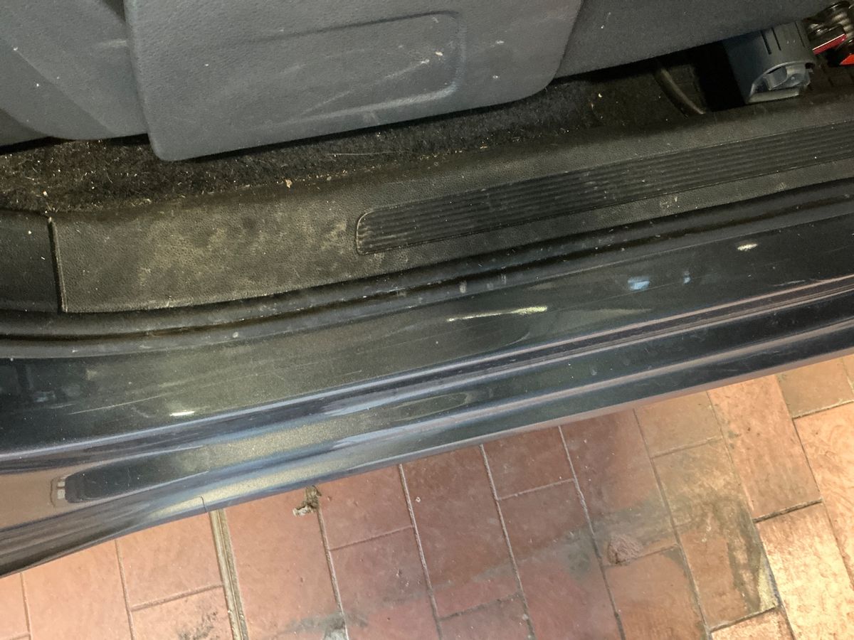 Volkswagen Touran 2019 — photo 25