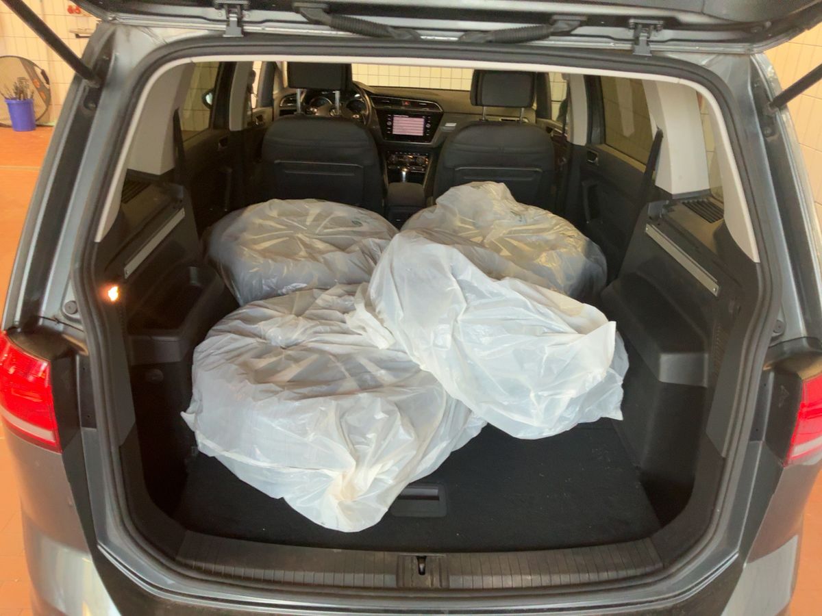 Volkswagen Touran 2019 — photo 17