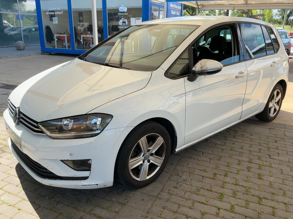 Volkswagen Golf 2017 — photo 1