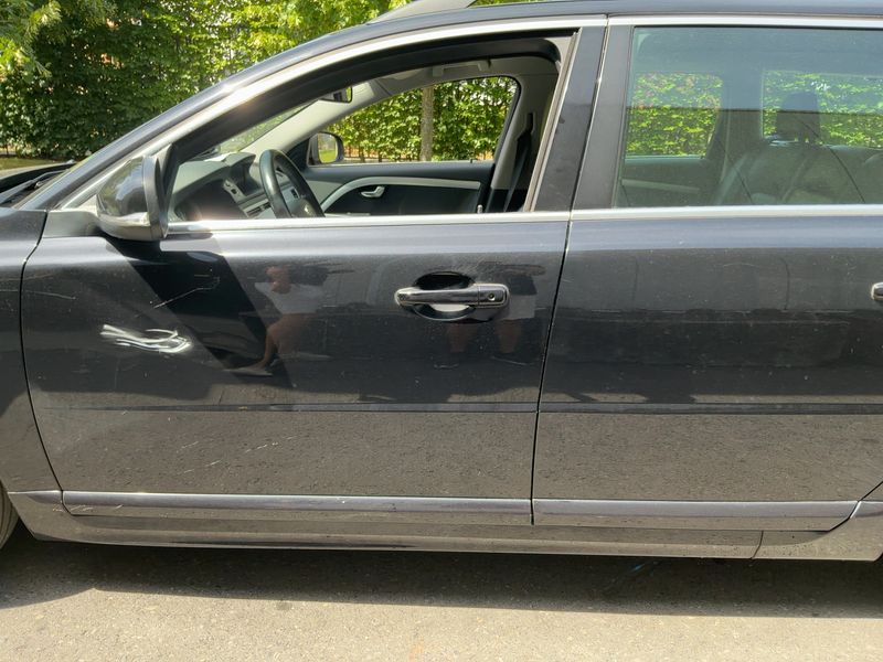 Volvo V70 2.0 D3 Edition PRO — zdjęcie 4