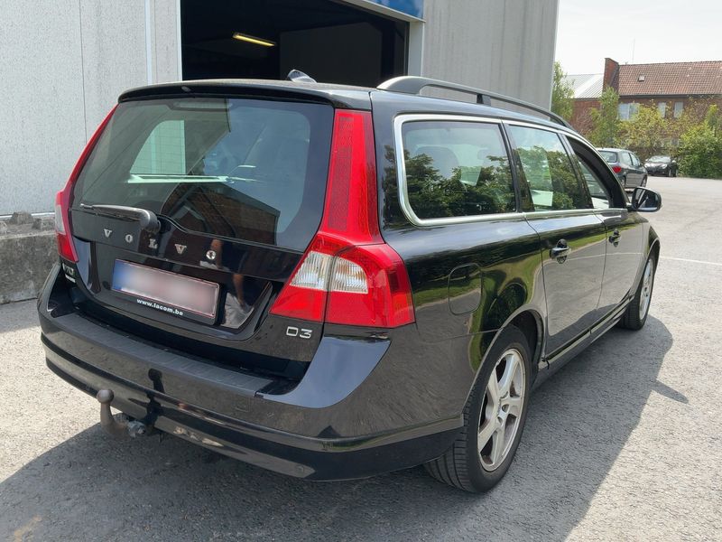 Volvo V70 2.0 D3 Edition PRO — zdjęcie 6