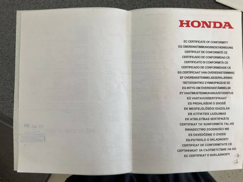 Honda HR-V 1.5 i-VTEC Elegance — zdjęcie 16