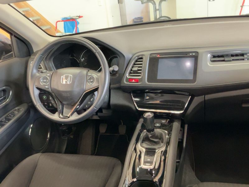 Honda HR-V 1.5 i-VTEC Elegance — zdjęcie 12