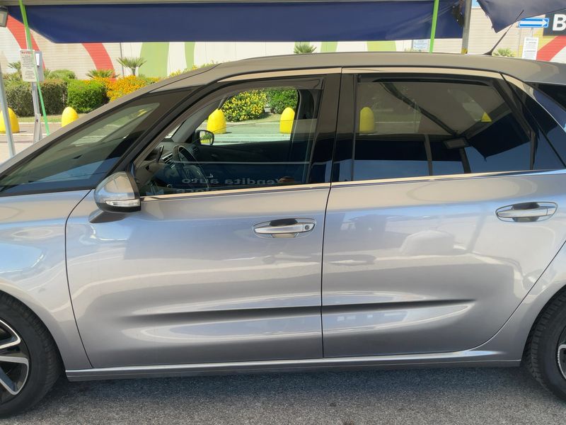 Citroen C4 Picasso 1.6 Blue-HDi Feel 2018 – снимка 4