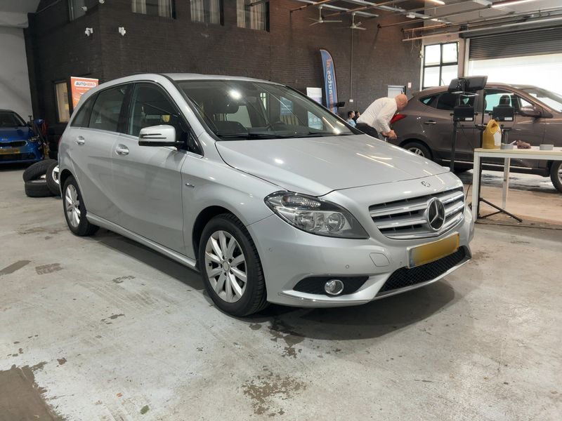 Mercedes-Benz B-Klasse B 180 — zdjęcie 8