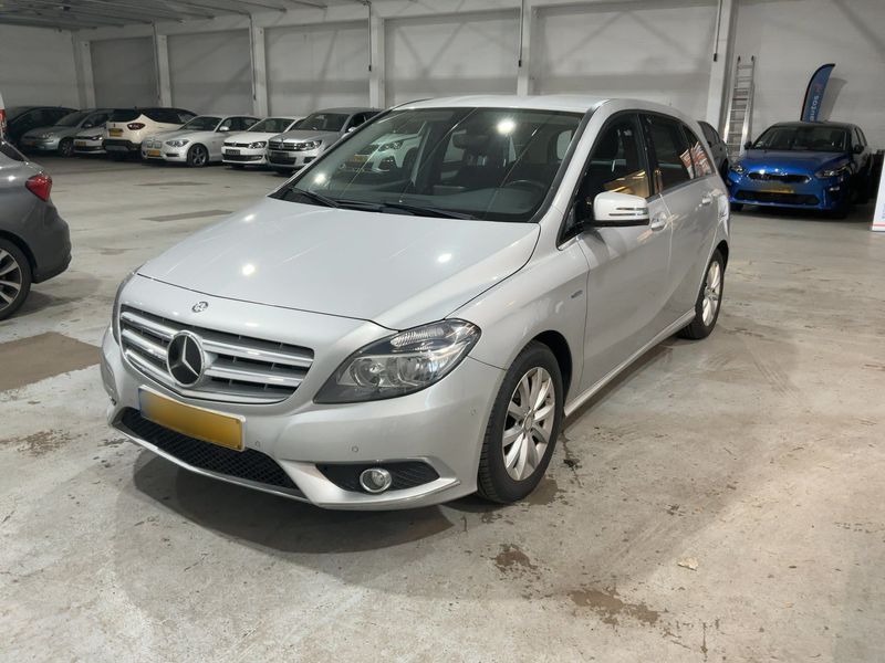 Mercedes-Benz B-Klasse B 180