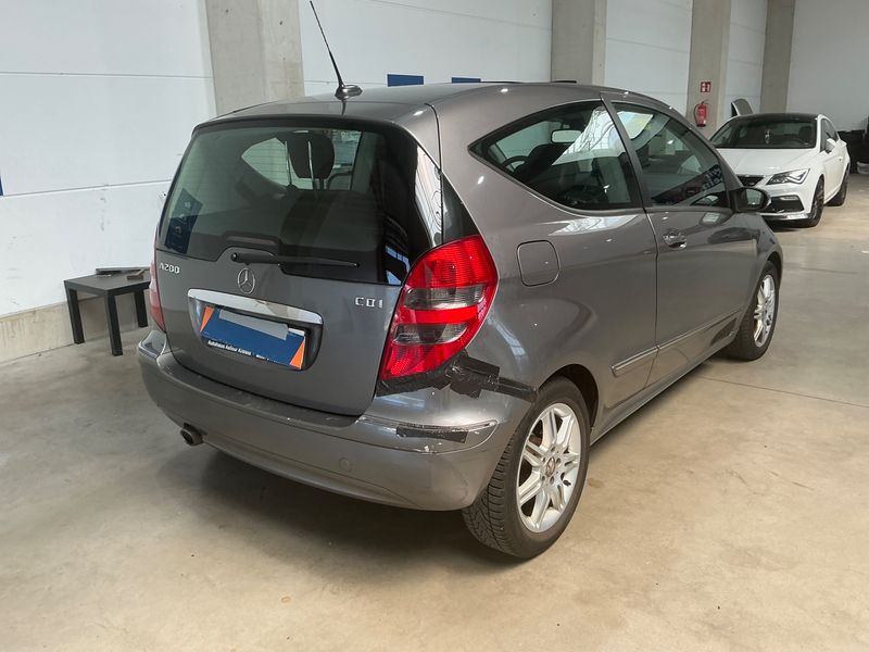 Mercedes-Benz A-Klasse A 200 CDI Edition 10 Elegance — zdjęcie 2