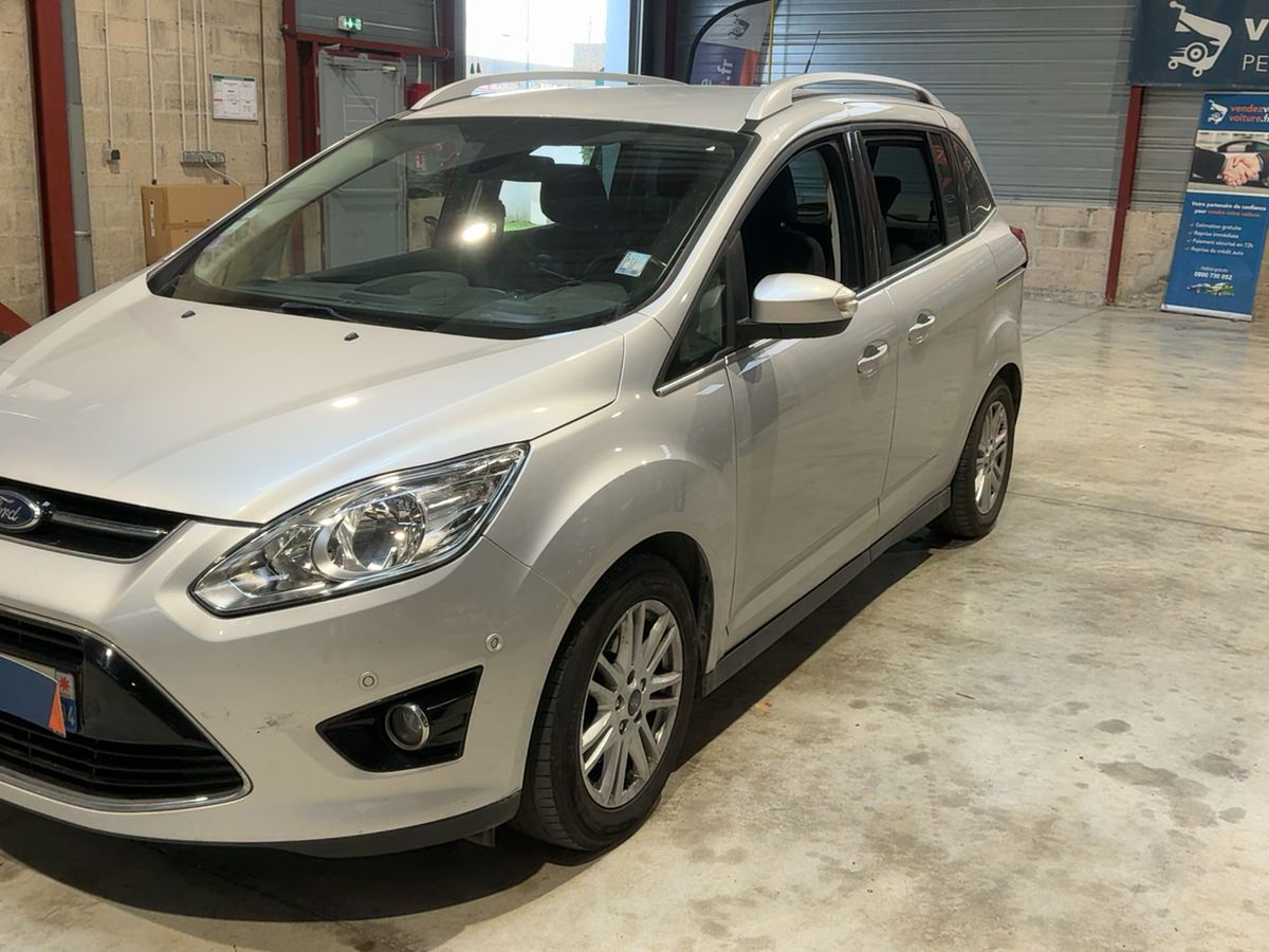 Ford Grand d'occasion