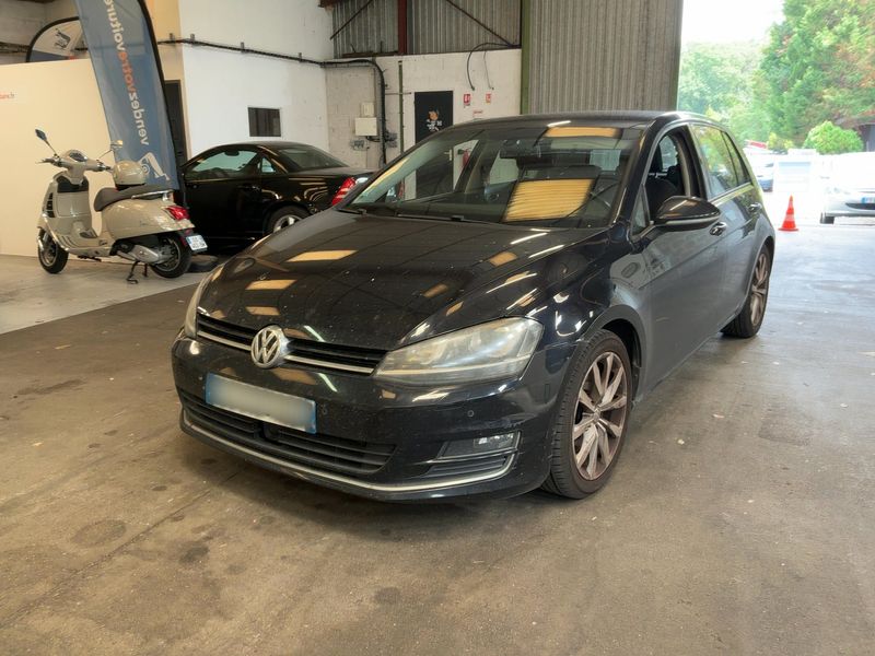 Volkswagen Golf VII 2.0 TDI Sport BlueMotion Tech 2013
