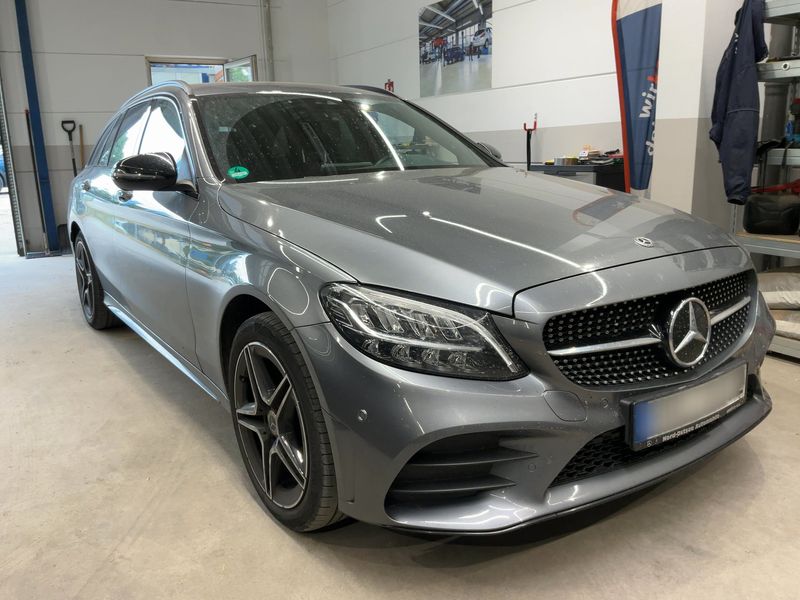 Mercedes-Benz C-Klasse C 180 T AMG Line 2020 – снимка 12