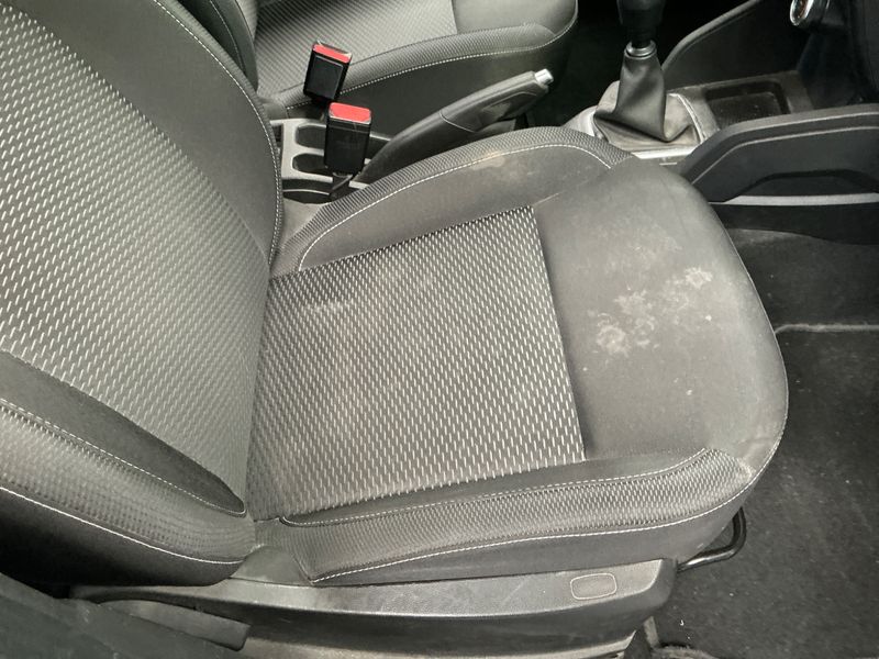 Dacia Duster 1.0 TCe Comfort 2021 – снимка 22