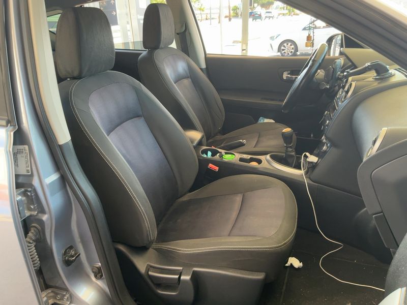 Nissan Qashqai 1.5 Turbodiesel Acenta — zdjęcie 11