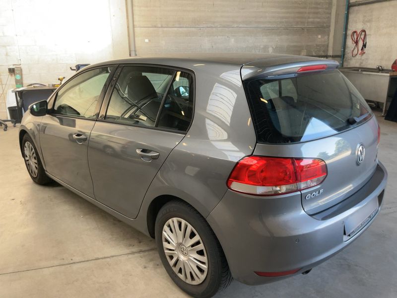 Volkswagen Golf VI 1.6 TDI Trendline BlueMotion Tech — zdjęcie 3