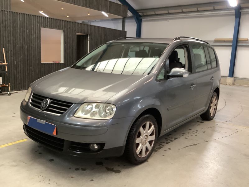 Touran 1.6 Trendline