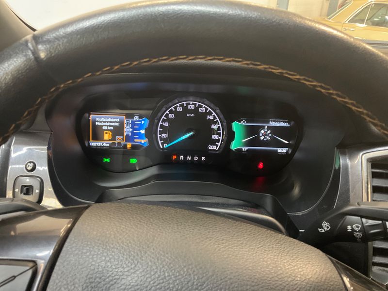 Ford Ranger 2.0 TDCi Doppelkabine 4x4 Wildtrak — zdjęcie 13