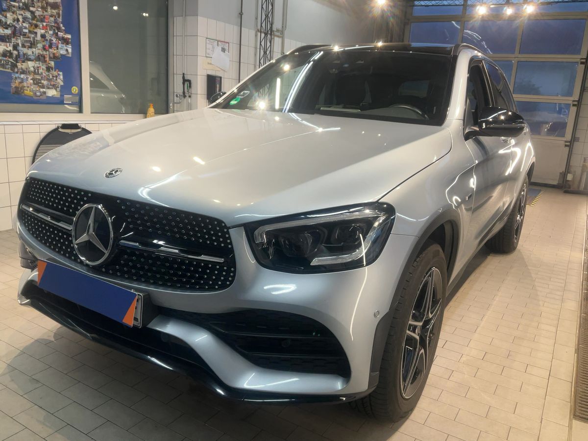 Mercedes-Benz GLC-Klasse GLC 300de 4Matic AMG Line