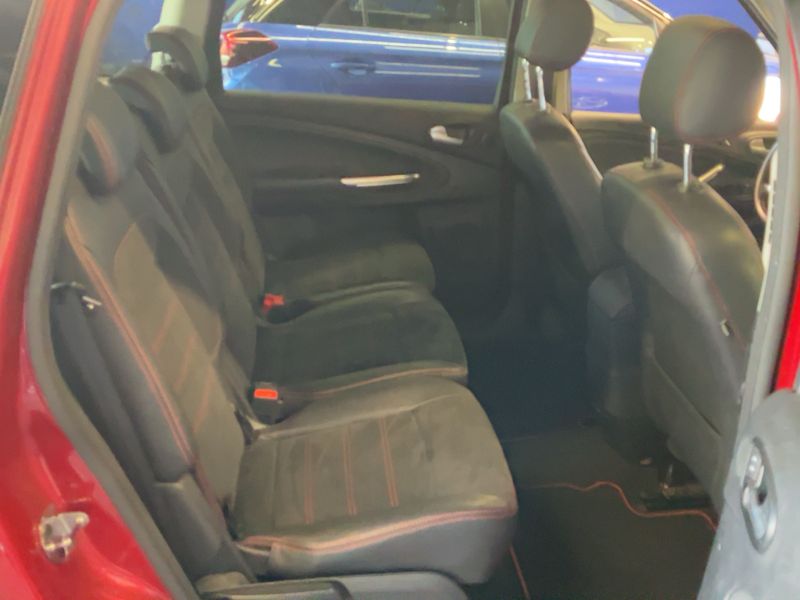 Ford S-Max 2.2 TDCi Titanium S 2014 – снимка 19
